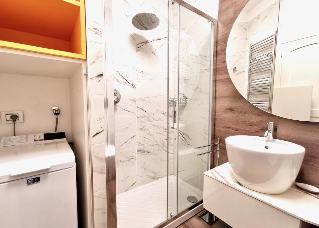 Grumo Beach By Design Studio Lierna Bagian luar foto
